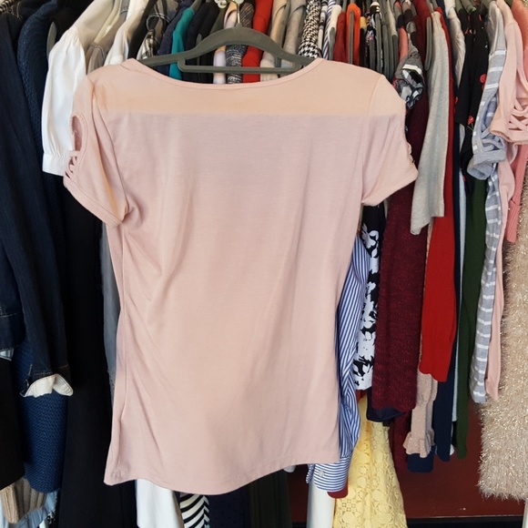 Guess Nico Cutout Tee | Size Small | Light Pink - Picture 5 of 6